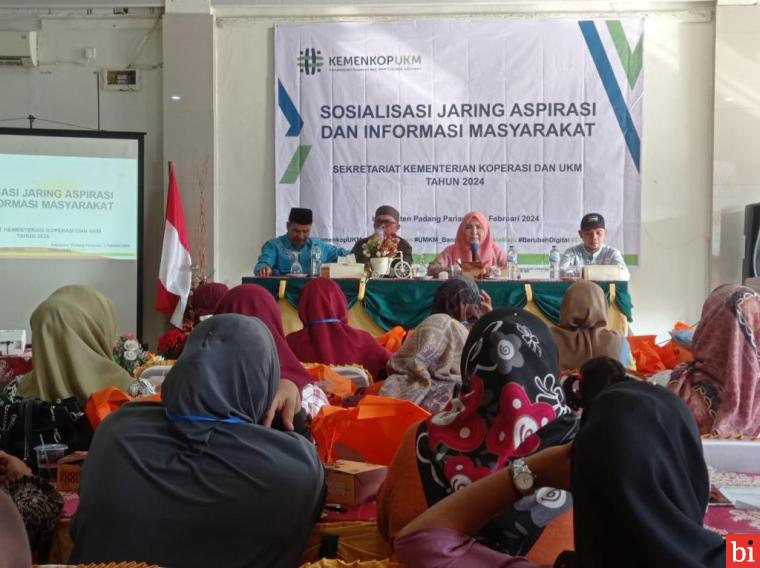 Hj. Nevi Zuairina, Anggota DPR RI Komisi VI, menghadiri kegiatan yang diselenggarakan oleh Kementerian Koperasi dan UKM di Lubuk Alung, Padang Pariaman. IST