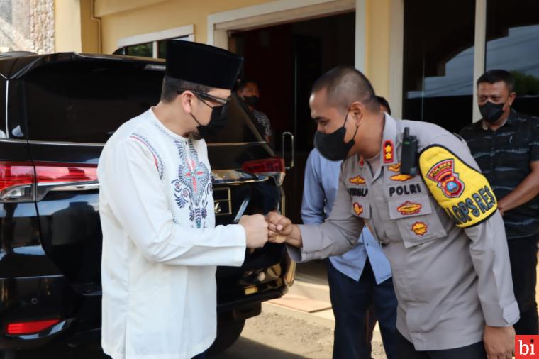 Kapolres Asahan AKBP Putu Yudha Prawira menerima kunjungan silaturahmi Ketua Komisi 2 DPR RI Ahmad Doli Kurnia Tandjung beserta Pengurus KAHMI Asahan, Selasa (26/4/2022). Hdi