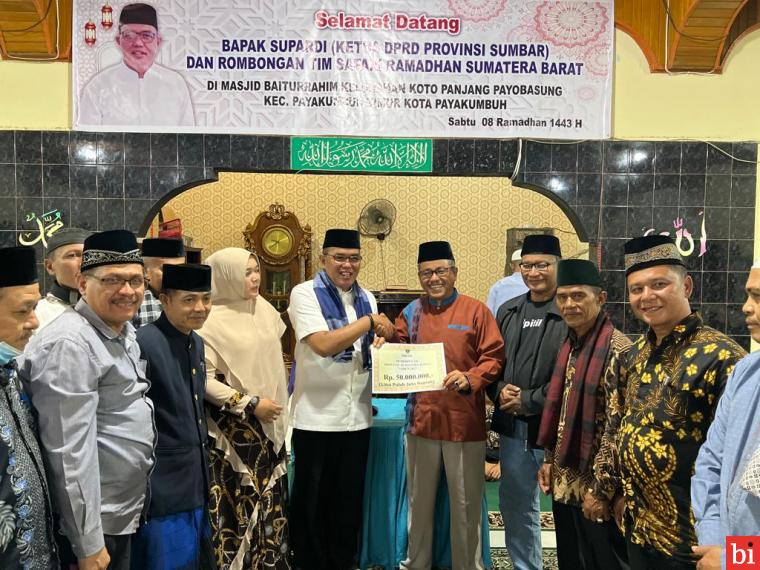 Ketua DPRD Sumbar Supardi  mendukung semangat Kelurahan Koto Panjang Payobasung Kecamatan Payakumbuh Kota Payakumbuh menjadi kelurahan bernuansa Islami. IST