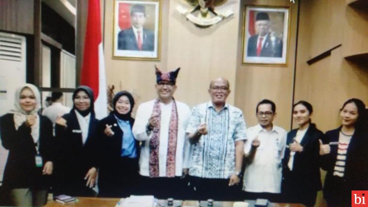 Ketua DPRD Sumbar, Supardi, mempertemukan penggiat seni dengan Dinas Pariwisata (Dispar) Sumbar Rabu (28/9/2022). IST
