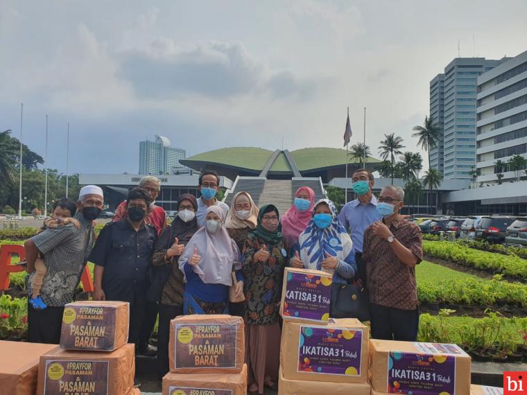 Anggota DPR RI asal Sumatera Barat, Nevi Zuairina, kembali menyalurkan Bantuan untuk korban bencana Gempa di Pasaman dan Pasaman Barat. IST