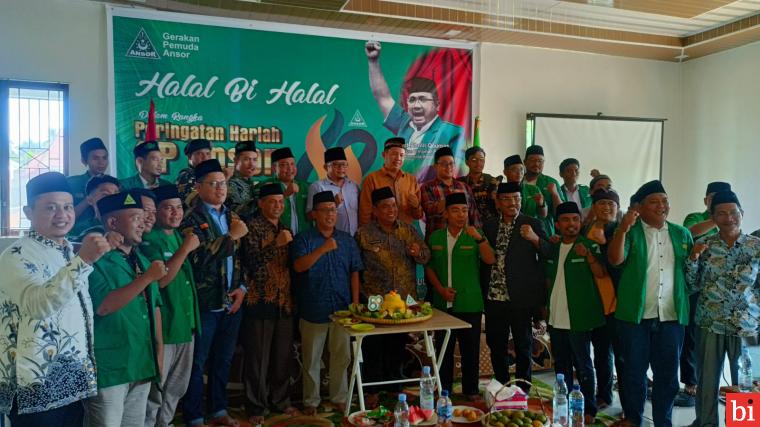 Ratusan kader Gerakan Pemuda Ansor Sumatra Barat berkumpul dalam acara halal bi halal di Rumah Perjuangan Ketua GP Ansor Sumbar, Pasa Kandang, Lubuk Alung, Padang Pariaman, Sabtu (29/4/2024). IST