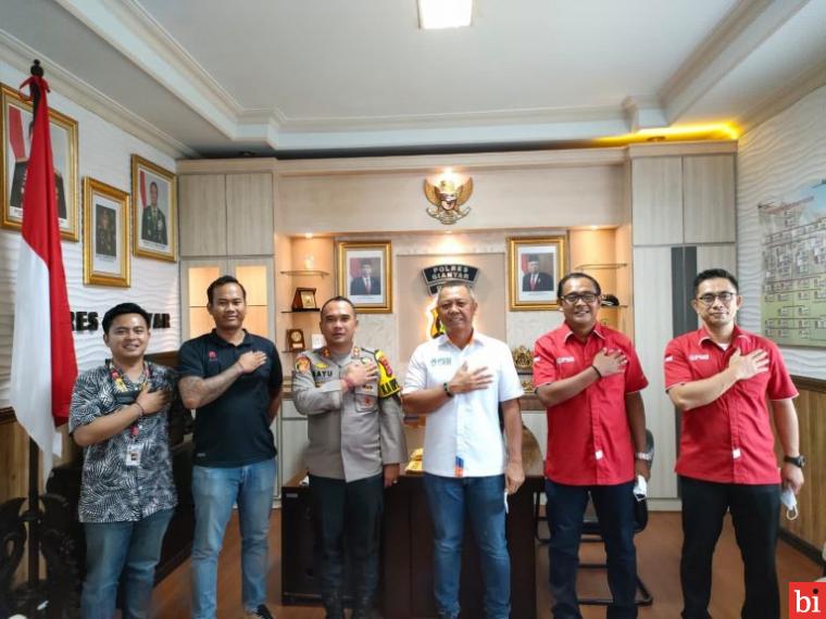 Polri menyatakan telah memberi izin kepada PT. Liga Indonesia Baru (LIB) untuk melakukan uji coba penyelenggaraan sepakbola liga 1 dan 2 dengan dihadiri oleh penonton secara langsung. IST