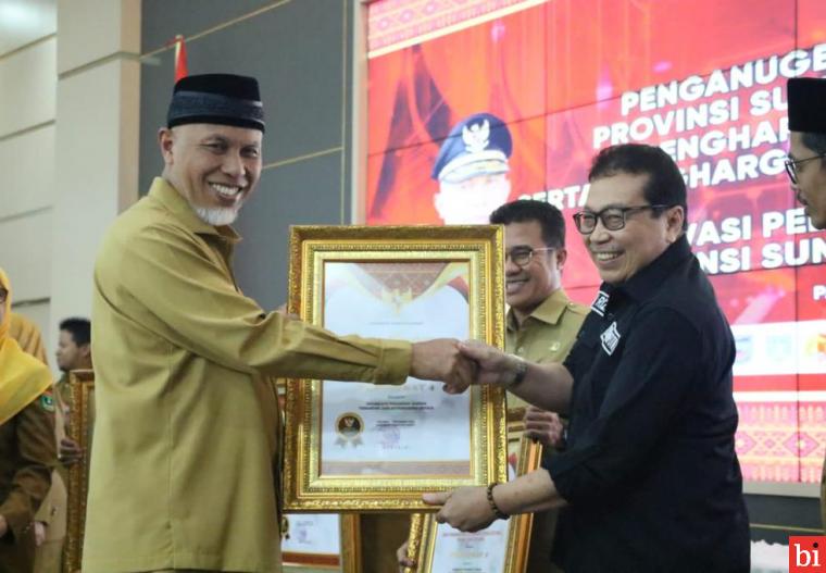 Penghargaan bagi inovator tingkat perangkat daerah, Kabupaten/Kota dan RSUD. Penghargaan diberikan langsung kepada para pemenang oleh Gubernur Sumatera Barat, Buya Mahyeldi, yang berlangsung di Auditorium Istana Gubernur, Selasa (27/12/2022).