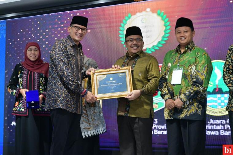 Sumatera Barat Berhasil Raih 9 Penghargaan di Anugerah Adinata Syariah 2023