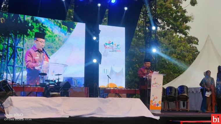 Sumbar Creatifest 2023 resmi dibuka. Sekretaris Daerah Provinsi Sumatera Barat (Sumbar), Hansastri yang hadir mewakili Gubernur Mahyeldi. IST