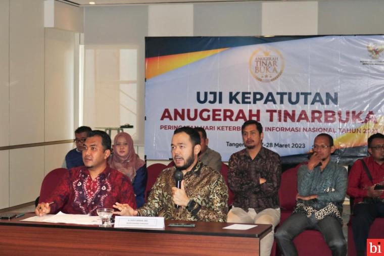 Komisi Informasi (KI) Pusat, Jumat (31/3), merilis hasil uji kepatutan calon penerima Anugerah Tinarbuka yang telah mereka laksanakan pada Selasa (28/3) lalu. IST
