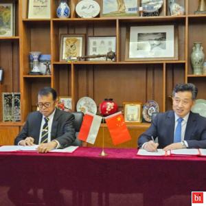 Kejar Target World Class University, Rektor UNP Tandatangani MoA dengan Rektor TFSU Cina