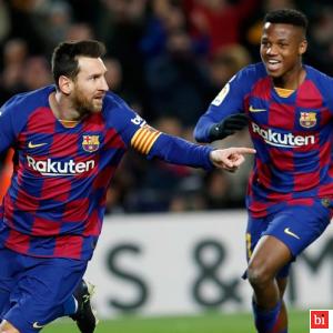 Messi Tumbangkan Granada, skor 1-0