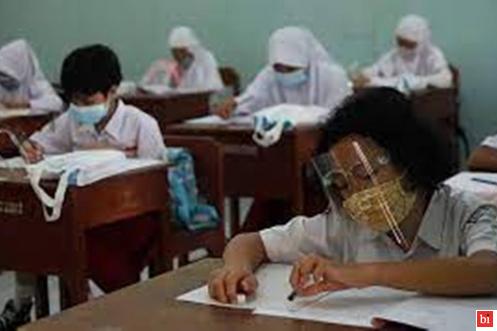 Pemerintah Terbitkan SKB 4 Menteri Panduan Pembelajaran di Masa Pandemi