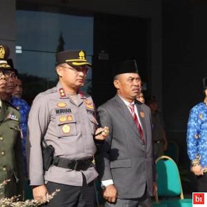 Peringati Hari Kebangkitan Nasional Ke-115, Ketua DPRD Kabupaten Dharmasraya Hadiri Upacara Bersama Pemkab